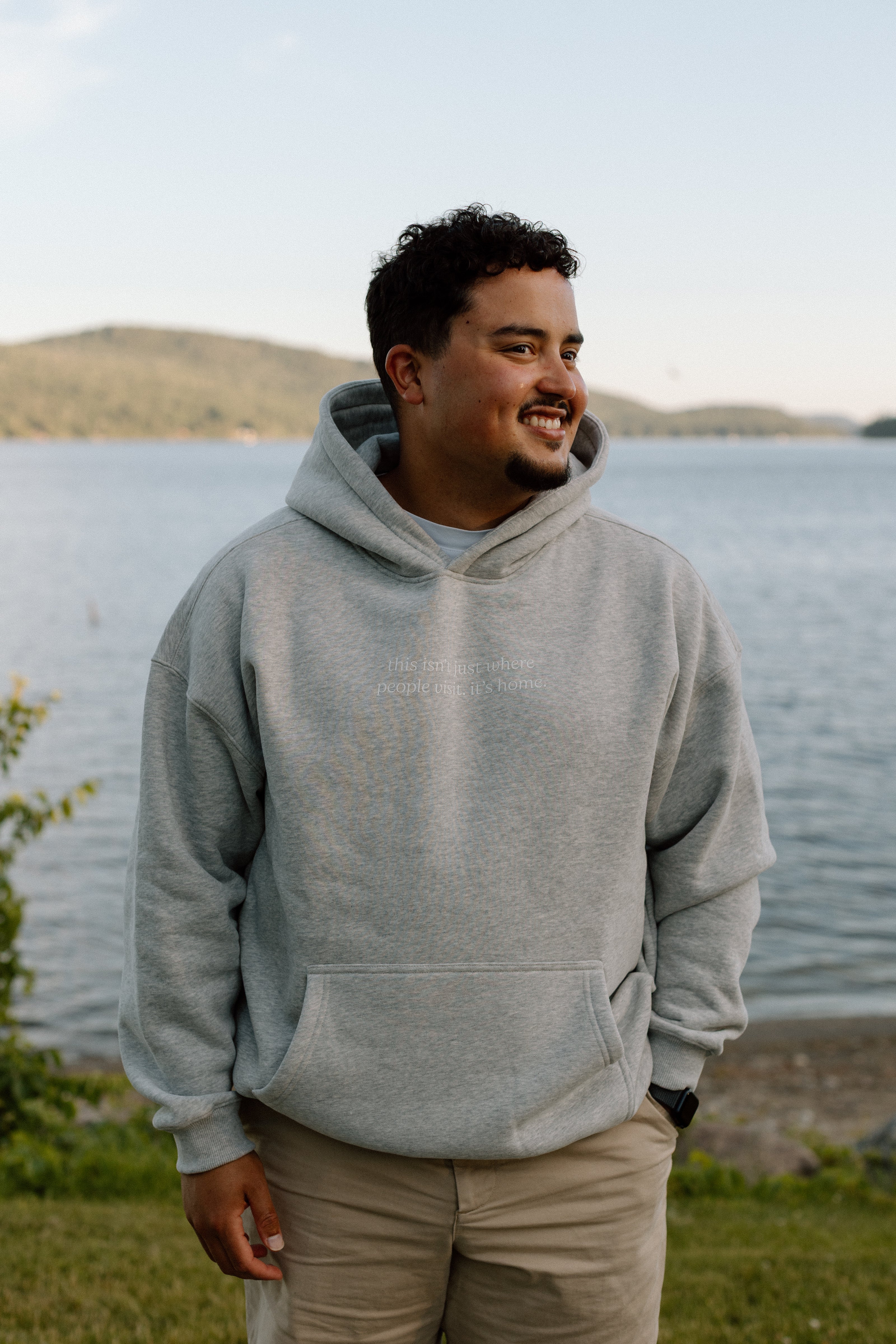 I Live Where People Vacation – Oversized Fleece Hoodie (Gray)